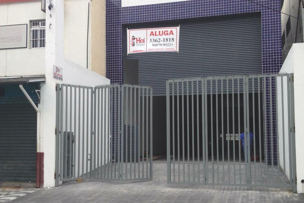 Fachada de vidro laminado no Pari